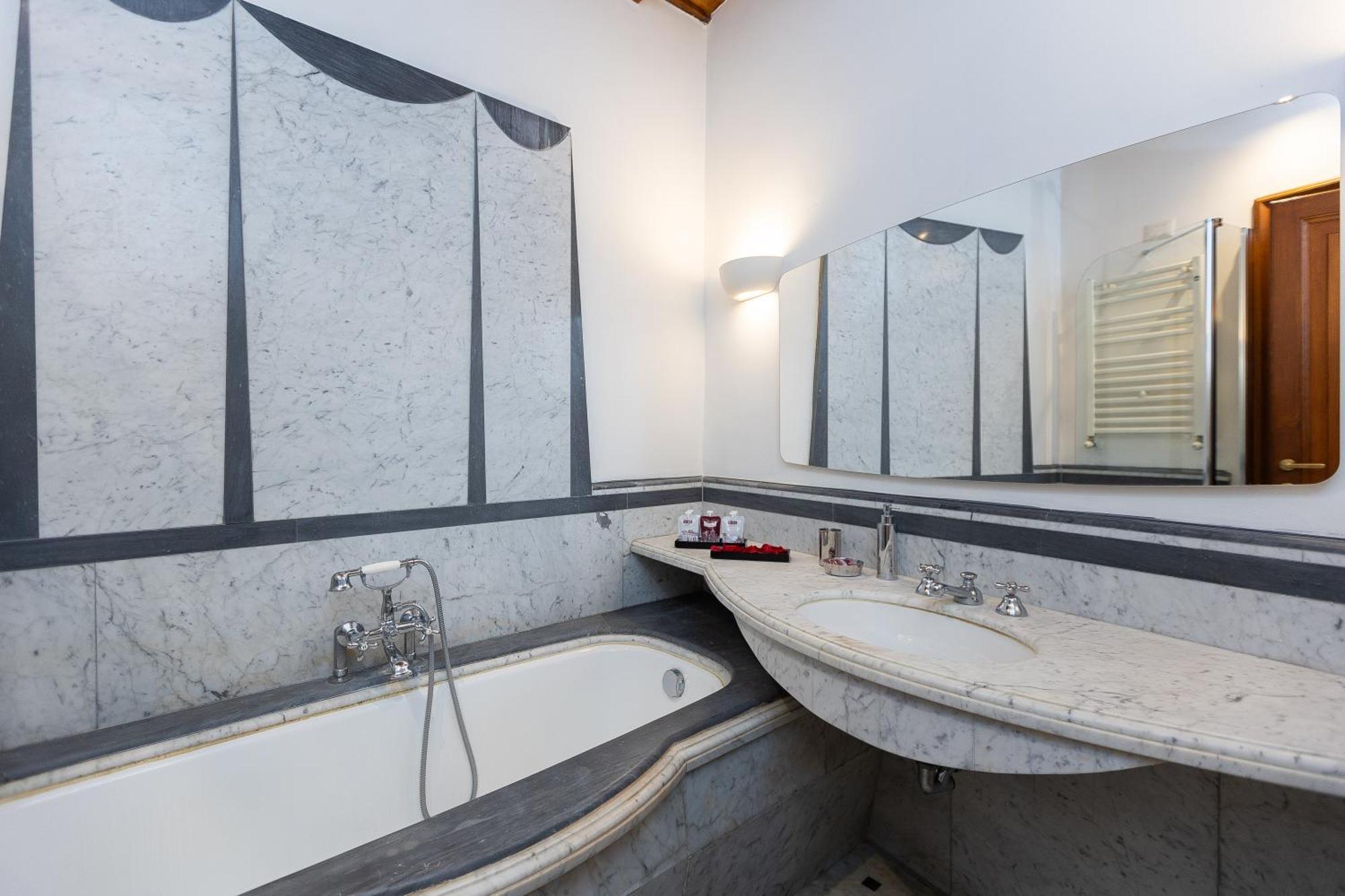 Timeroma Suites エクステリア 写真